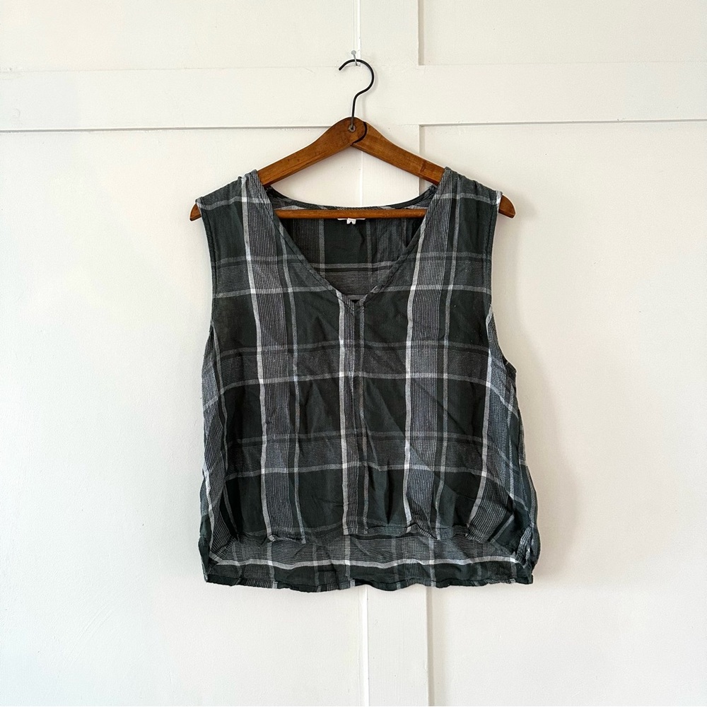 Plaid Sleeveless Top -